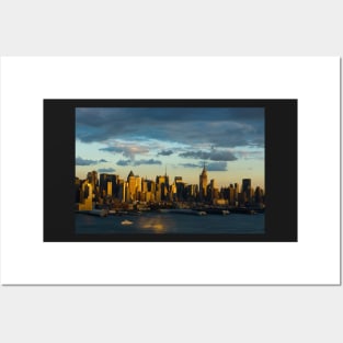 New York skyline Posters and Art